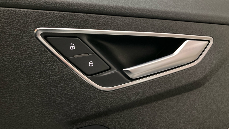 Audi Q2 1.0 TFSI Sport 5dr Petrol Estate